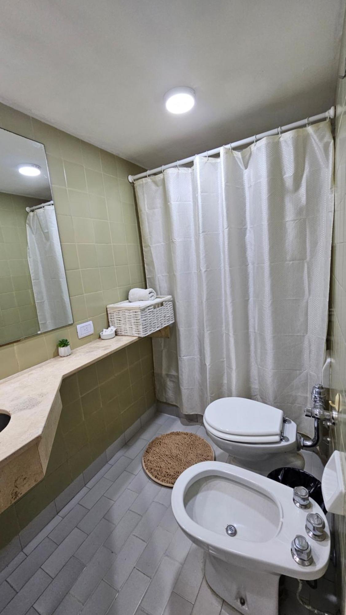 Апартаменти Departamento En Microcentro A Pasos Del Obelisco Буенос-Айрес Екстер'єр фото